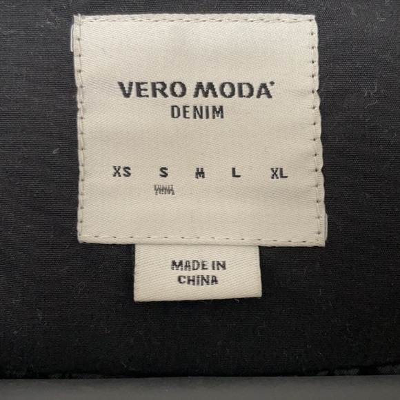 Vero Moda Fall Coat - Picture 2 of 3